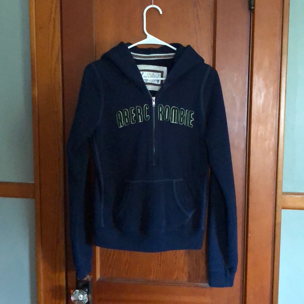 Abercrombie & Fitch sweatshirt